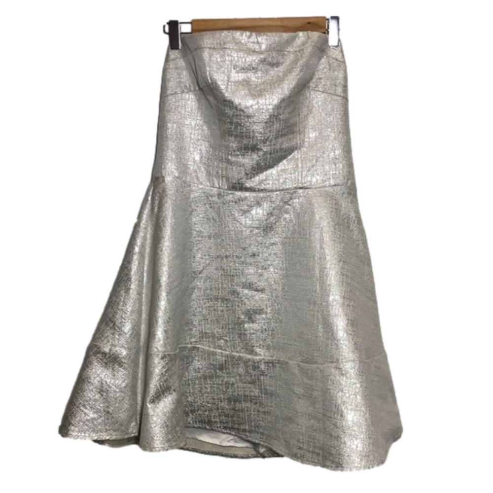 Express strapless fit & flare white/silver metallic mini cocktail dress. 10